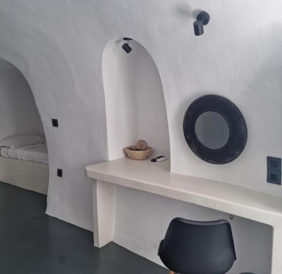 Suite, White Cave Villas