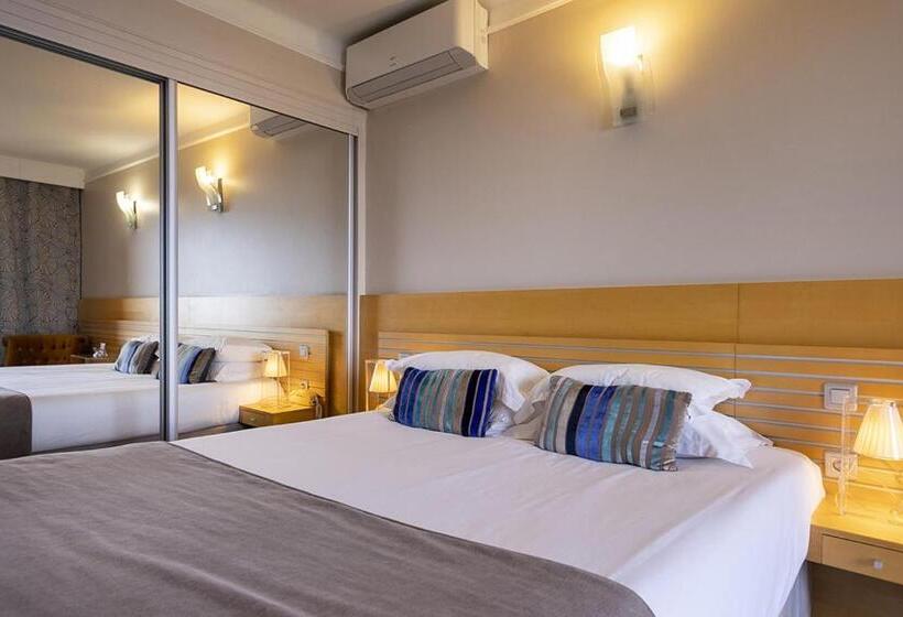 Номер Superior, Capo Rosso