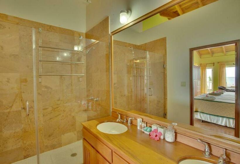 キングサイズベッドのスイートルーム, Laru Beya All Inclusive Resort