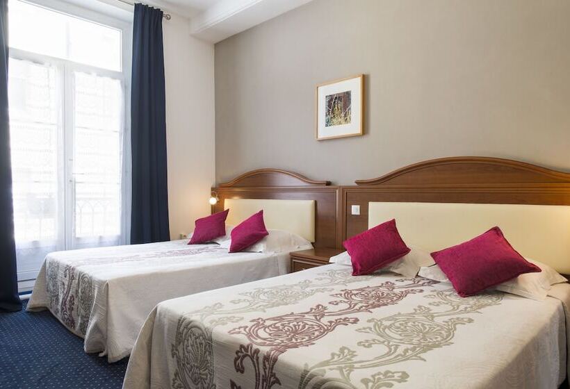 スタンダード4人部屋, Logis Hôtel Central