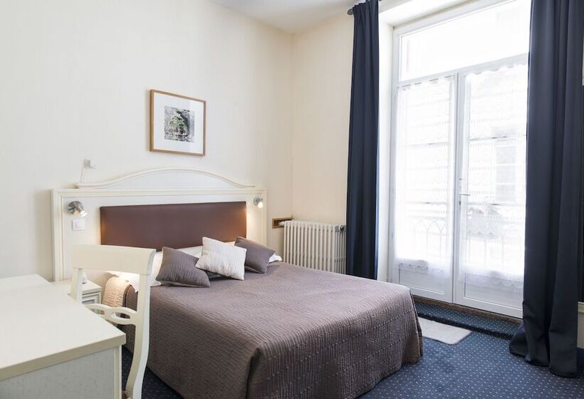 スタンダードルーム, Logis Hôtel Central