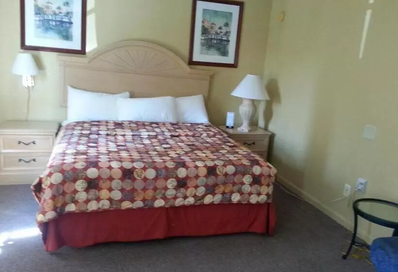 キングサイズベッドのスタンダードルーム, Budget Lodge Mount Dora