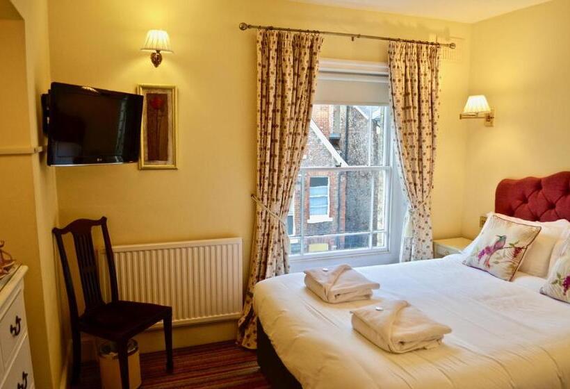 Номер Стандарт, 23 St Mary's