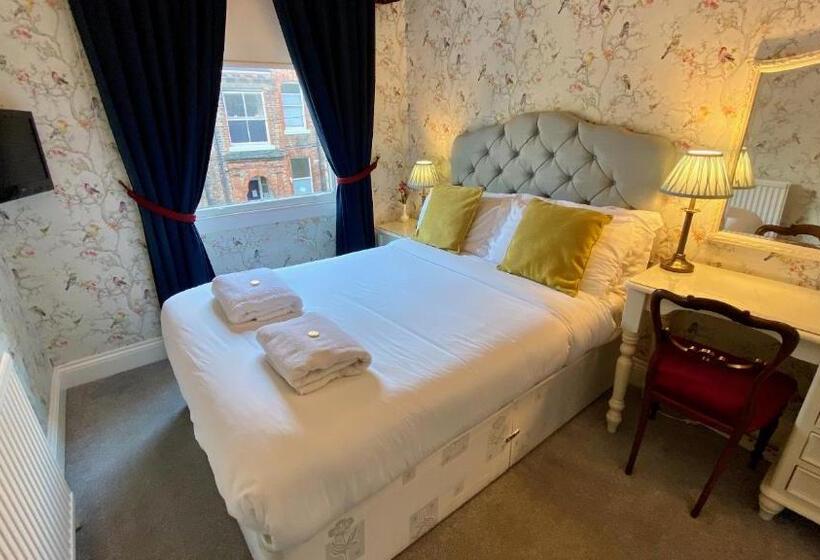 Номер Стандарт, 23 St Mary's