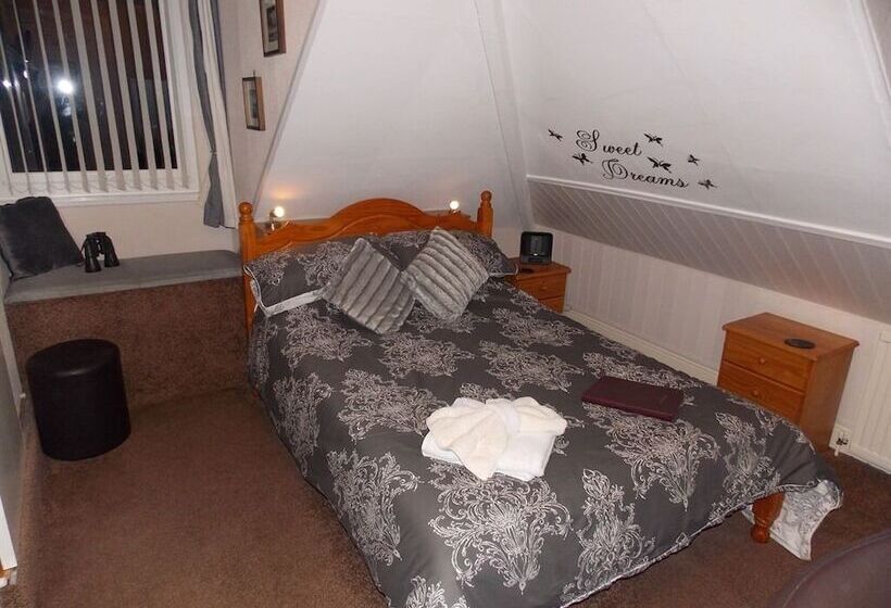 اتاق استاندارد یک نفره با چشمانداز دریا, Easton Court Guest House