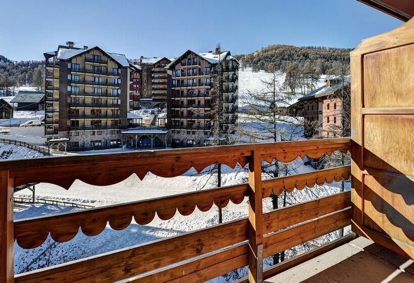 استودیوی استاندارد, Vacancéole Résidence Vega