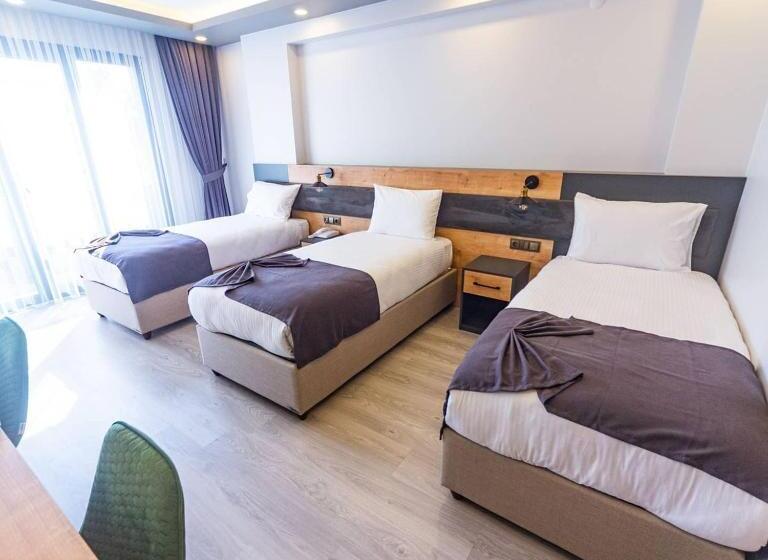 غرفة ديلوكس ثلاثية, çamlica Park Otel