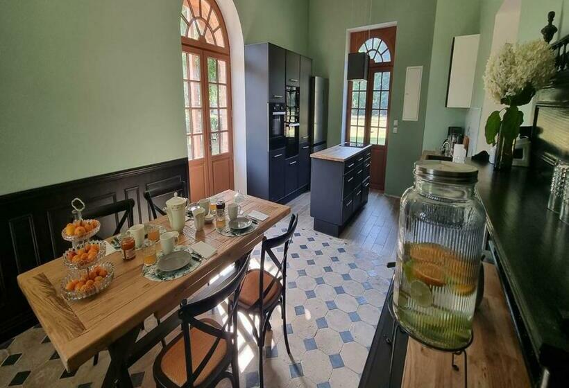 带大床的标准间, Les Ecuries Du Château De Brumare