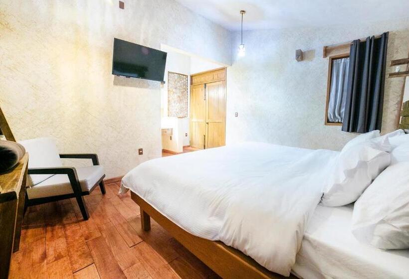 Полулюкс, Collection O Casona De Minas