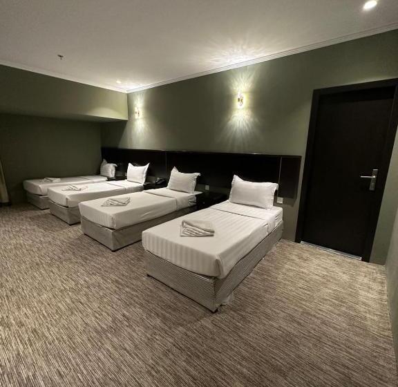 اتاق لوکس خانوادگی, فندق كنان العزيزية Kinan Al Azizia Hotel Makkah