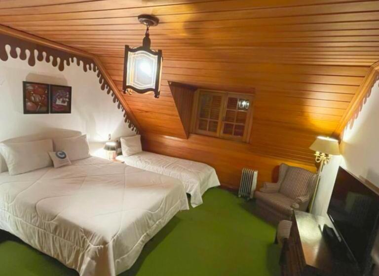 デラックストリプルルーム, Pousada C Turismo