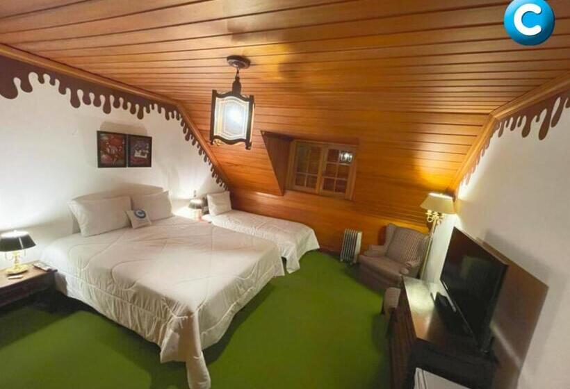 デラックストリプルルーム, Pousada C Turismo