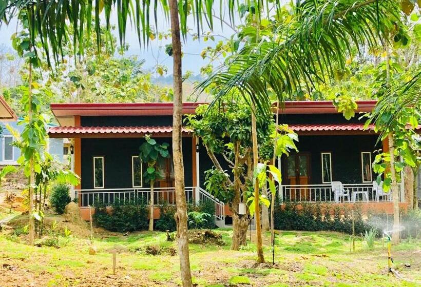 Номер Deluxe, Khum Maikaew Resort