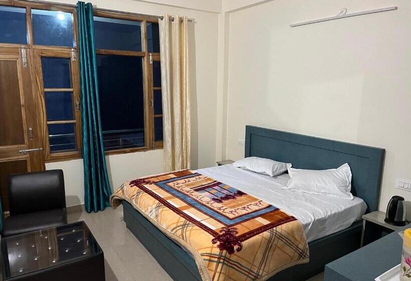 اتاق لوکس, Ranas B&b