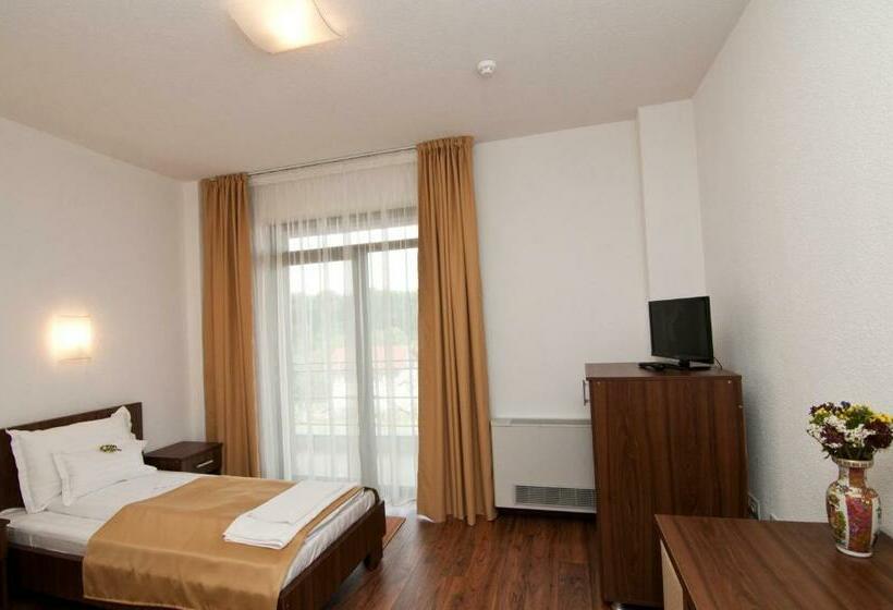 Номер Стандарт, Hyperion