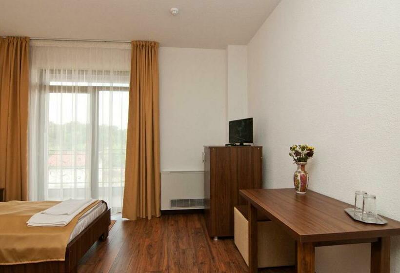 Номер Стандарт, Hyperion