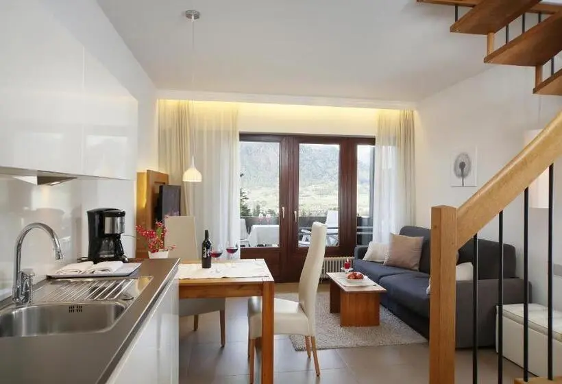 اتاق دوبلکس, Pension Riedingerhof
