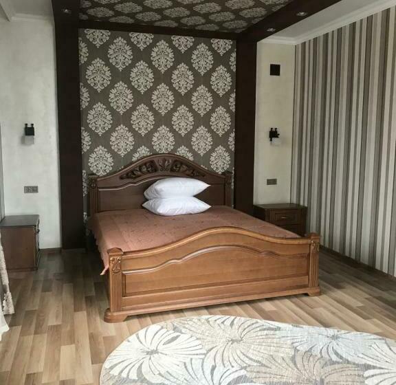 سوئیت با بالکن, Cozy Apartments