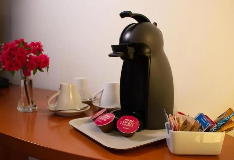 سوئیت راحتی, Suite Stays By Hotel La Perla