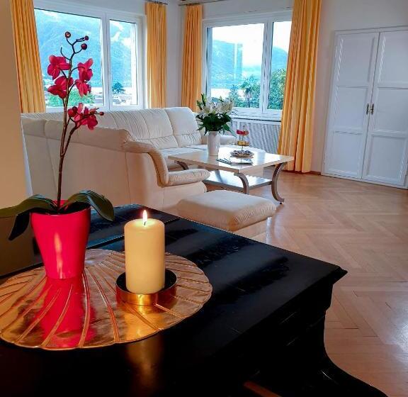 Suite with lake view, Suite Stays By Hotel La Perla