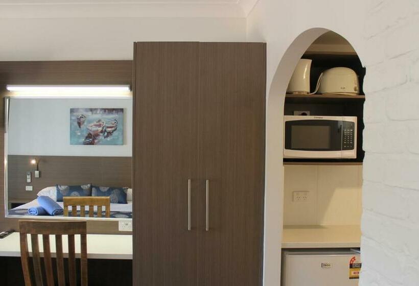 חדר סטנדרט עם מיטת קינג, Aston Motel Yamba