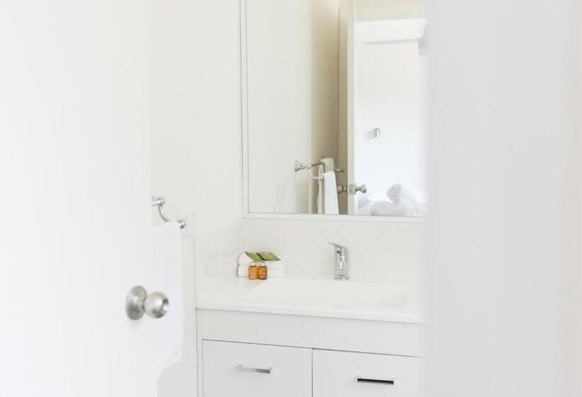 スリーベッドルーム ヴィラ, Ballarat Colonial Motor Inn