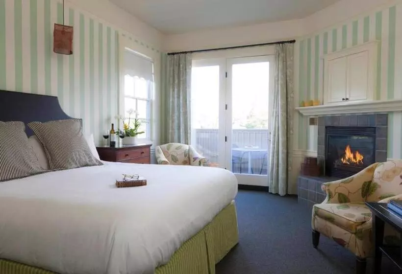 キングサイズベッドのスタンダードルーム, Inn At Sonoma, A Four Sisters Inn