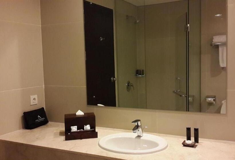 آپارتمان 1 خوابه با بالکن, Atria Residences Gading Serpong