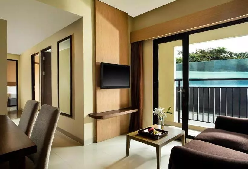 آپارتمان 2 خوابه با بالکن, Atria Residences Gading Serpong