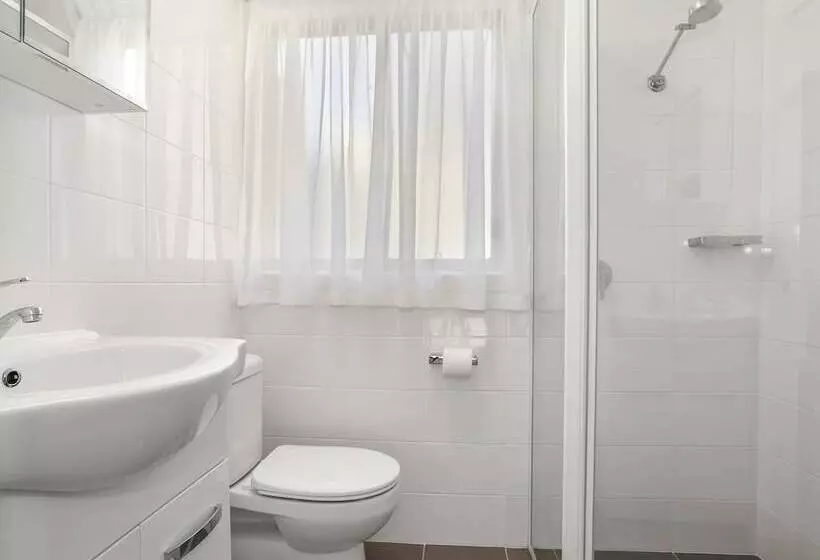 Villa 1 Makuuhuone, Nrma Blue Dolphin Yamba Holiday Resort