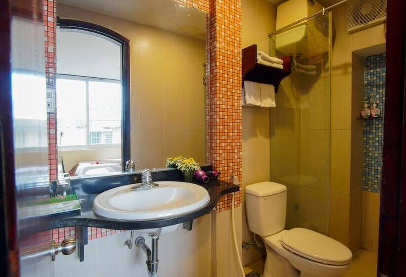 اتاق لوکس, Dmz