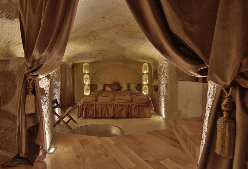 سوئیت رویال, Golden Cave Suites