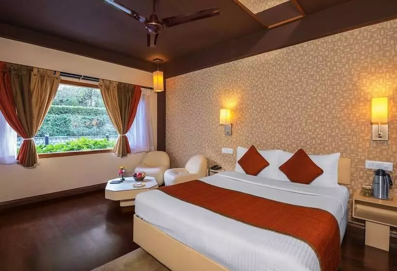 اتاق لوکس, Honeymoon Inn  Manali