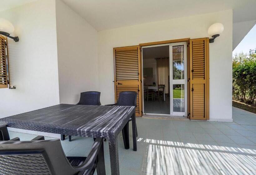 اتاق خانوادگی, I Giardini Di Athena Athena Resort