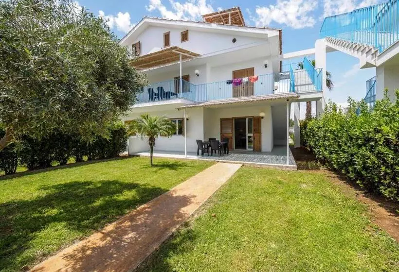 اتاق خانوادگی, I Giardini Di Athena Athena Resort