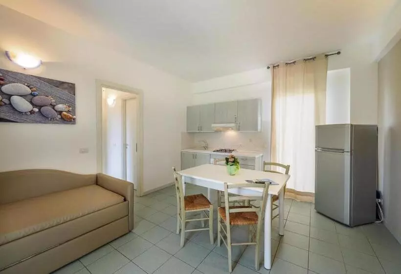 اتاق خانوادگی, I Giardini Di Athena Athena Resort