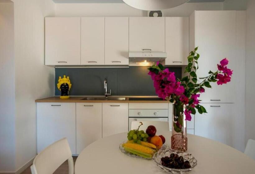 سوییت خانوادگی, I Giardini Di Athena Athena Resort