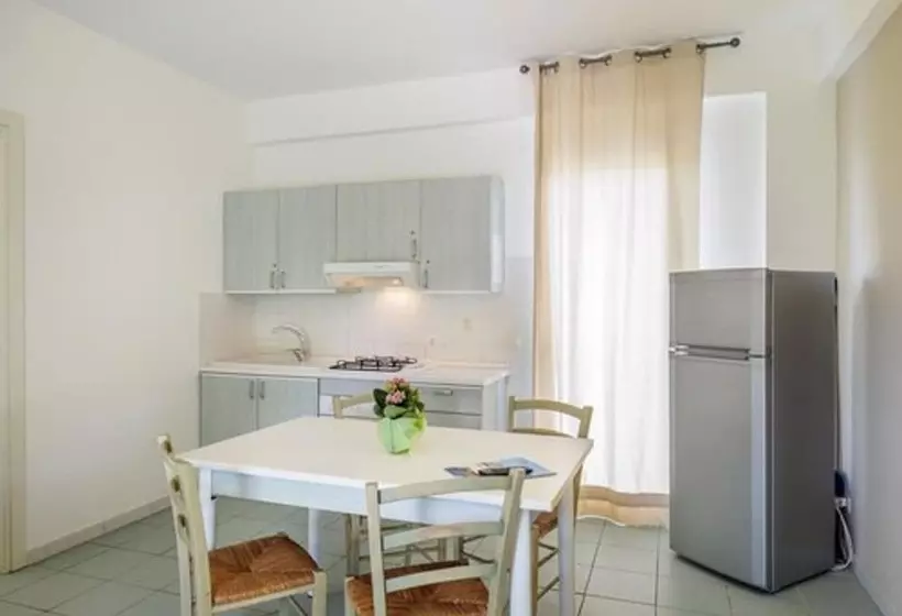 اتاق خانوادگی, I Giardini Di Athena Athena Resort