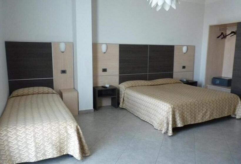 Chambre Triple Standard, Lux