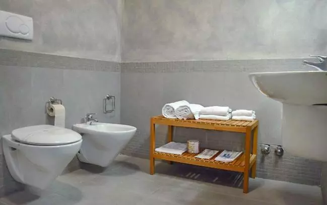 اتاق استاندارد سه نفره, Lux