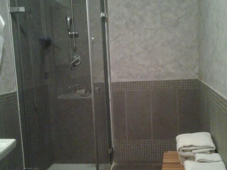 Chambre Triple Standard, Lux