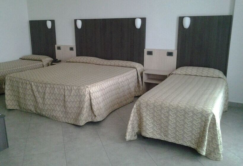 Chambre Quadruple Standard, Lux