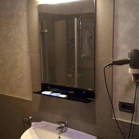 Chambre Standard, Lux