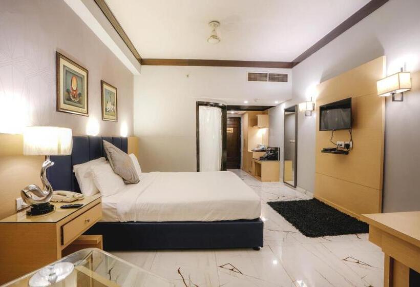 스탠다드 룸, Pal Heights