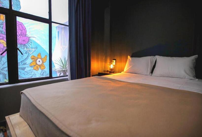 غرفة أساسية حمام مشترك, Selina Mexico City Downtown