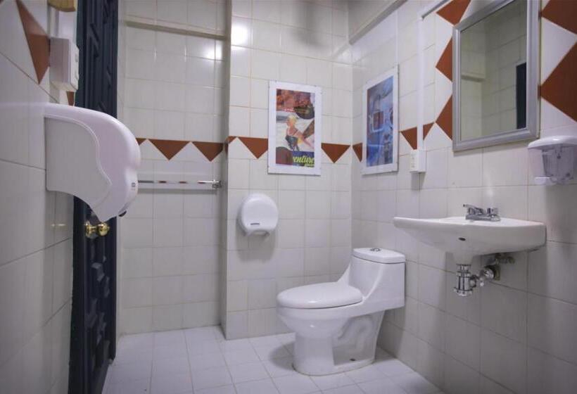 غرفة قياسية رباعية, Selina Mexico City Downtown