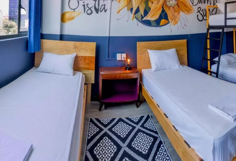 スタンダード４人部屋, Selina Mexico City Downtown