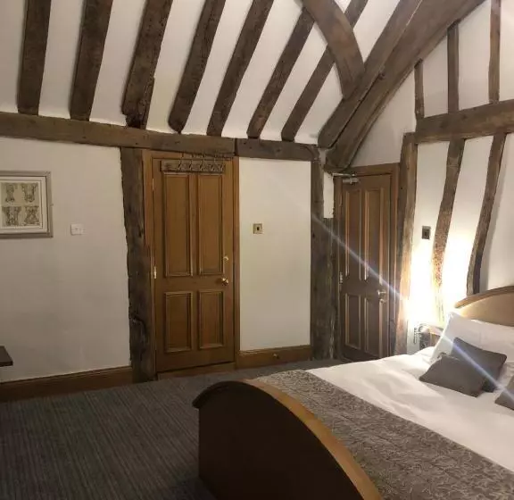 デラックスルーム, The Greyhound Inn