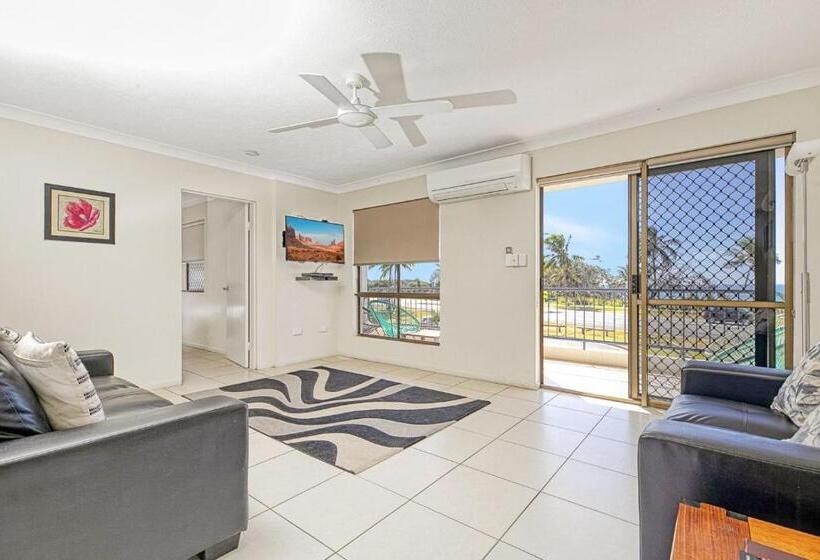 带3个卧室的公寓, Lamor Holiday Apartments