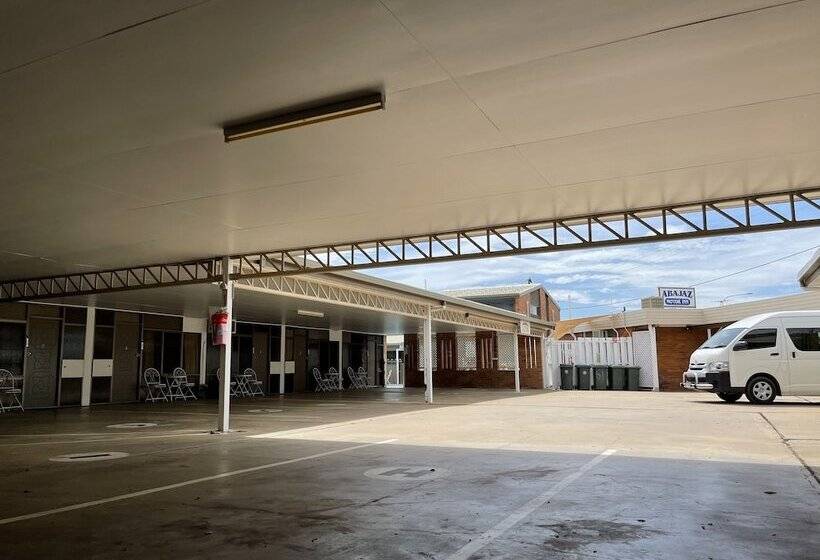 Номер Стандарт, Abajaz Motel Centrally Located Shaded Parking